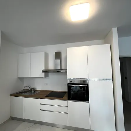 Seaside Beacon Apartment San Benedetto del Tronto