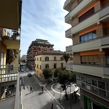 Seaside Beacon Apartment *